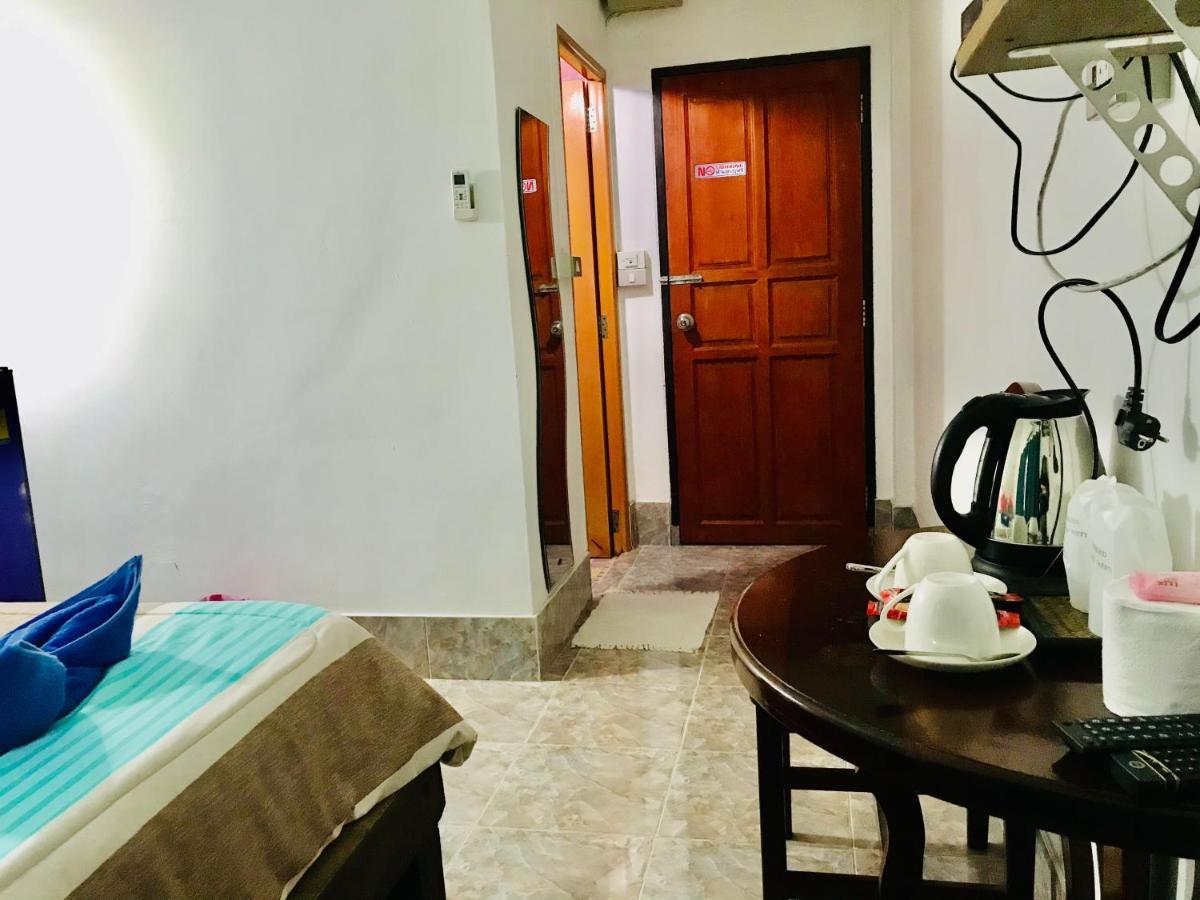 Miss Hong House Hotel Koh Samet Exterior photo